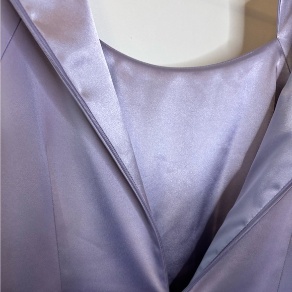 Tahari ASL Lavender Satin Starburst Square Neck Sheath - Picture 6 of 8